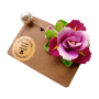 Martisor pentru doamna invatatoare - model floral deosebit