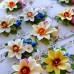 Brosa martisor cu narcise si liliac - modele unicat