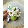 Set cană și linguriță personalizate - coșulet cu flori de crin