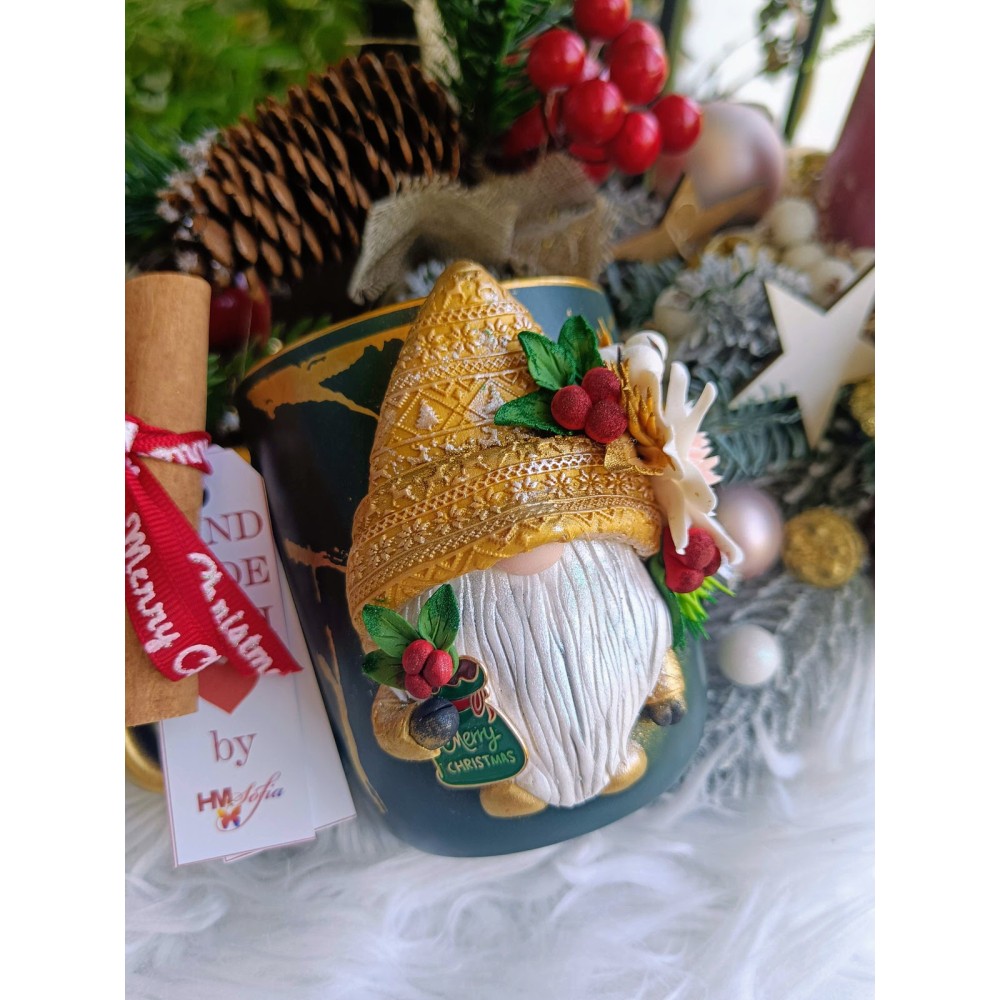Cană cu gnomi - imprimeuri și flori