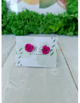 Cercei mici cu șurub - floare de trandafir fucsia