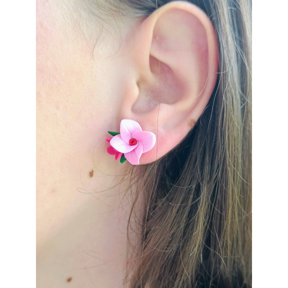 Cercei cu șurub - model floral