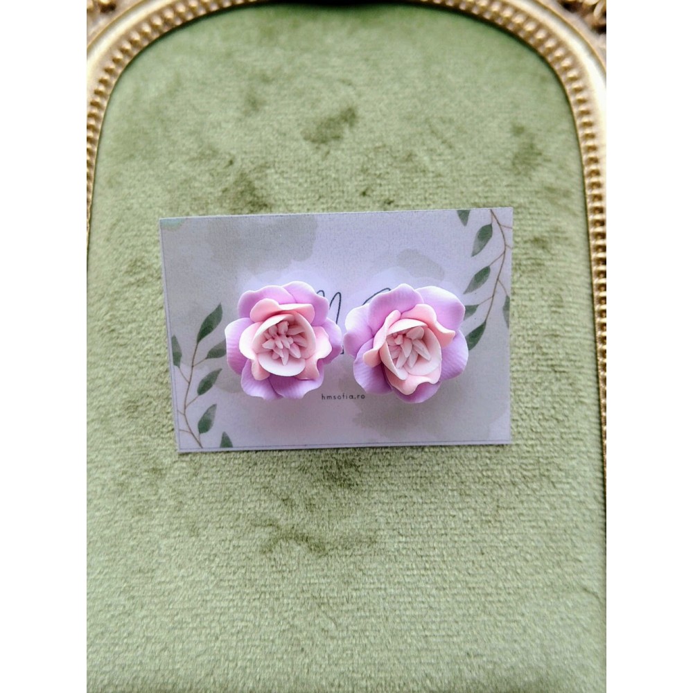 Cercei cu șurub - model floral