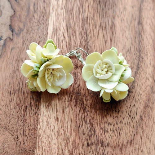 Cercei mari - cu motive florale