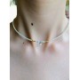 Colier la baza gatului din margele de nisip albe de 2 mm cu accesorii aurii