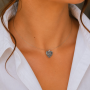 Colier Handmade pentru Mamă – Cadou Elegant și Plin de Semnificație