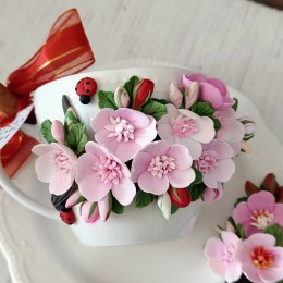 Idee de cadou: Set floral ceasca și farfurioară 