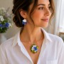 Set handmade pandantiv - flori de hortensii - accent albastru