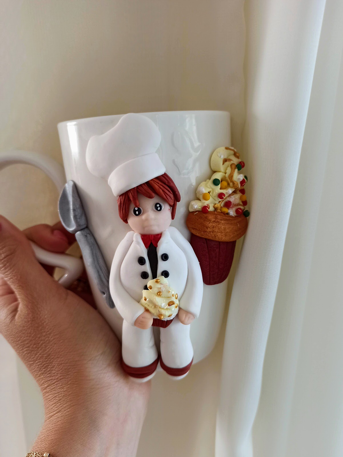 Cană personalizată 3D cu mesaj - D-na cofetar