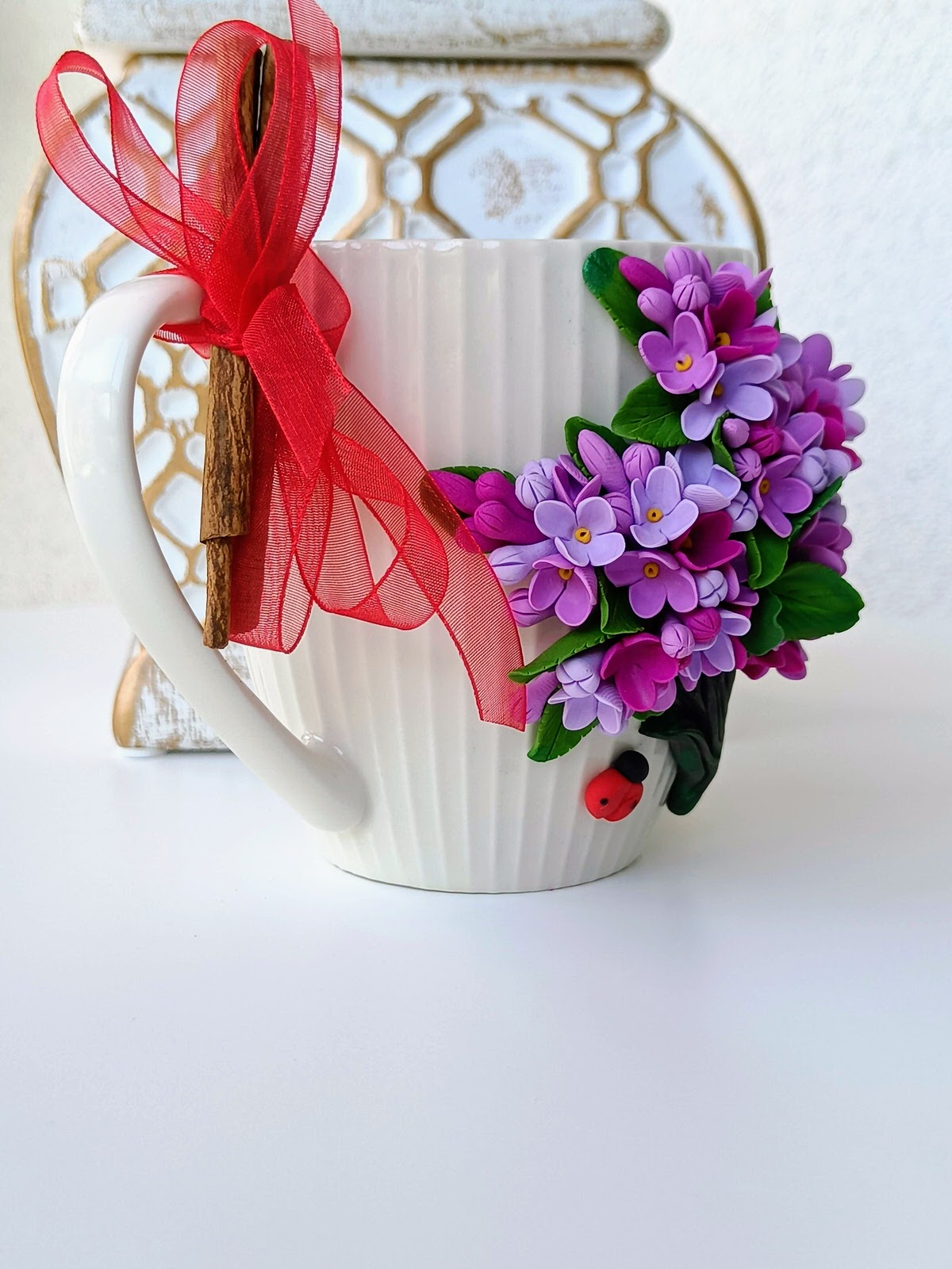 Cană personalizată 3D cu flori de liliac (alb, mov, roz)