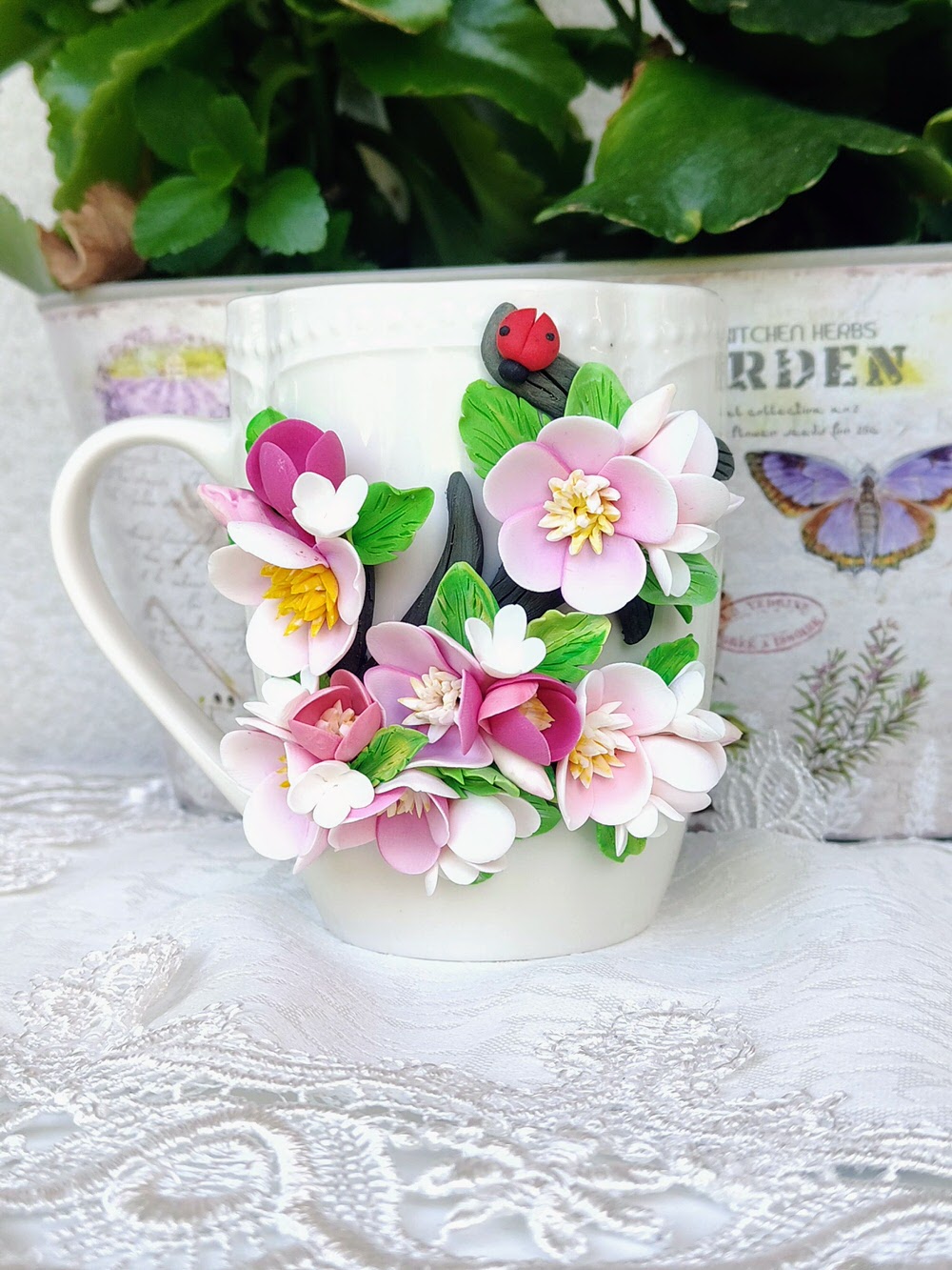 Cană personalizată 3D - model floral multicolor