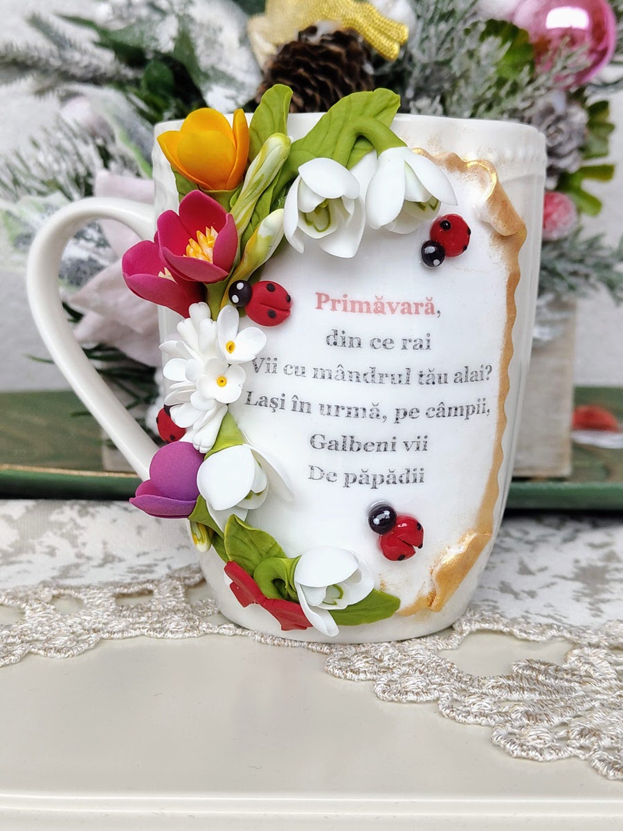 Cana decorata cu flori din lut polimeric - realizate manual