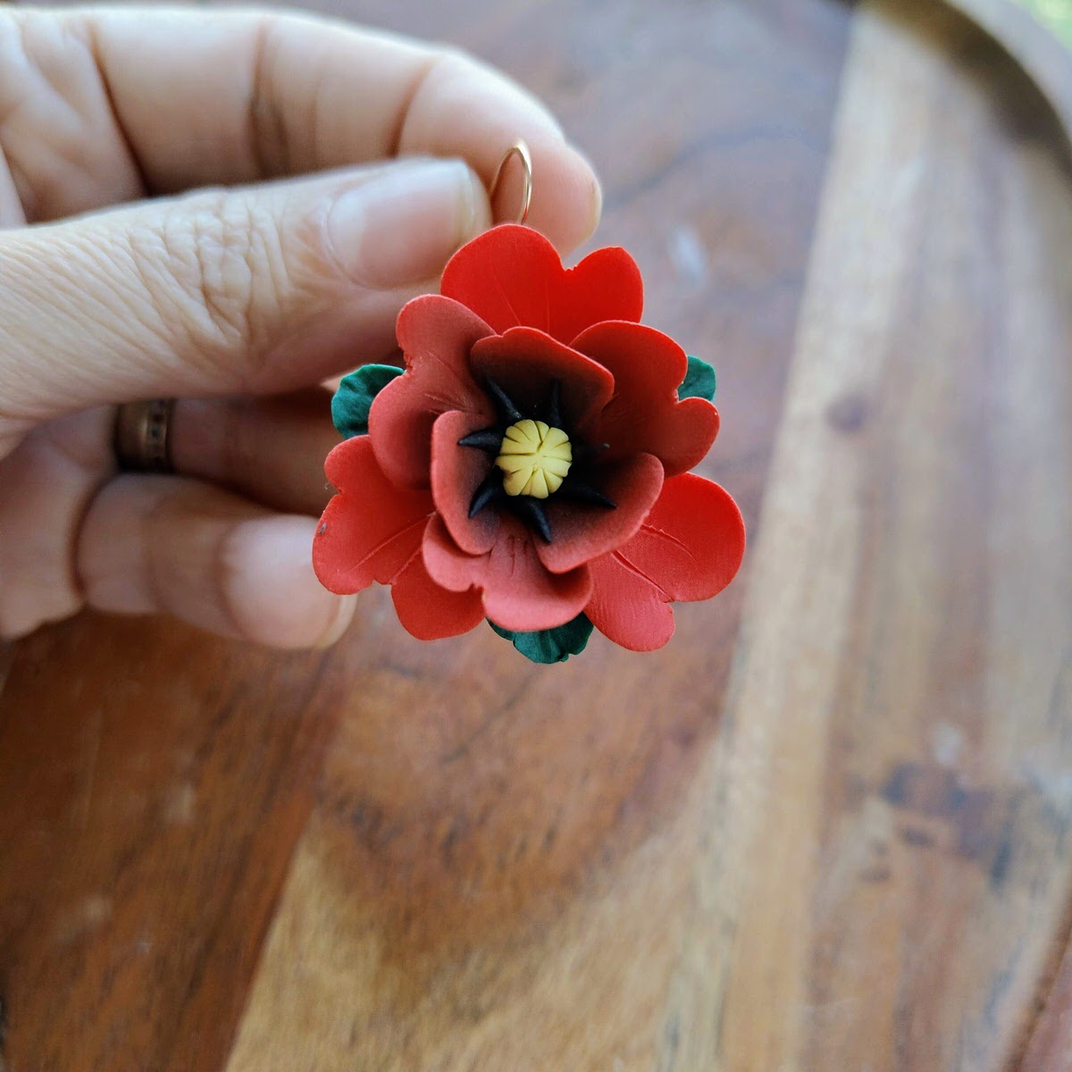 Cercei statement - inspirați din natură - floare de mac